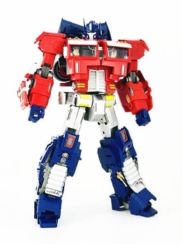 Generation Toy GT-03 LEADER OP EX (IDW Colors)