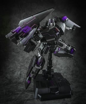 Generation Toy GT-2 RE TYRANT (Clear Black Edition)