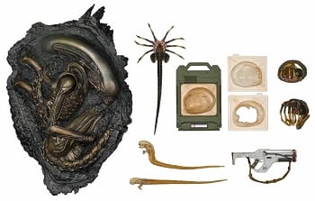 Neca Alien: Romulus Ultimate ACCESSORY SET